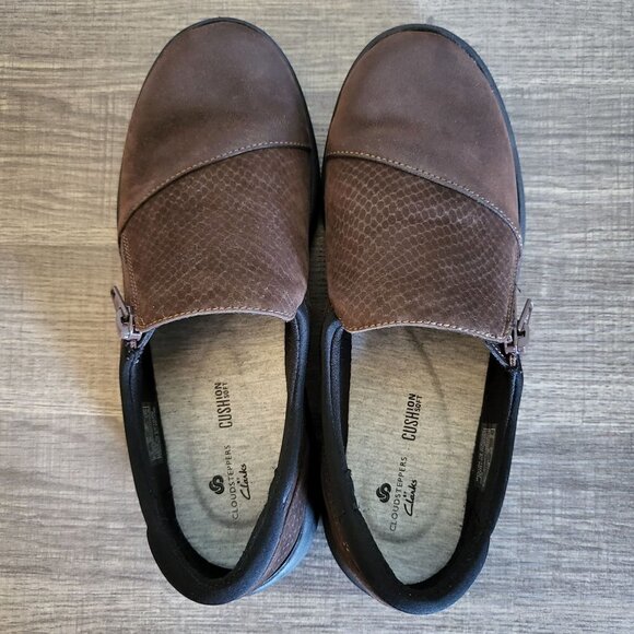 Clarks Cloudsteppers Sillian 2.0 Day Loafer Shoe Side Zip Brown Size Women's 5.5 - Picture 5 of 10